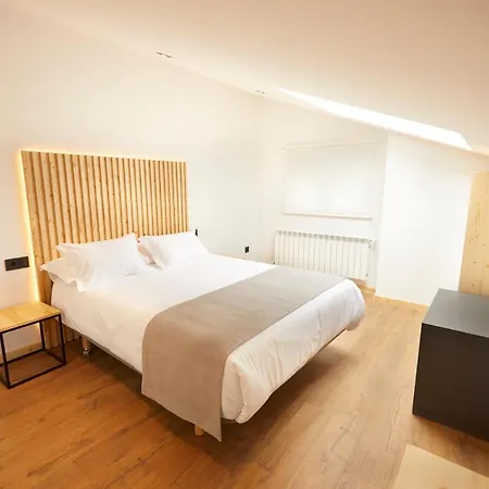 Apartamentos Arumes Do Mar E Montana - Viveiro Zewnętrze zdjęcie